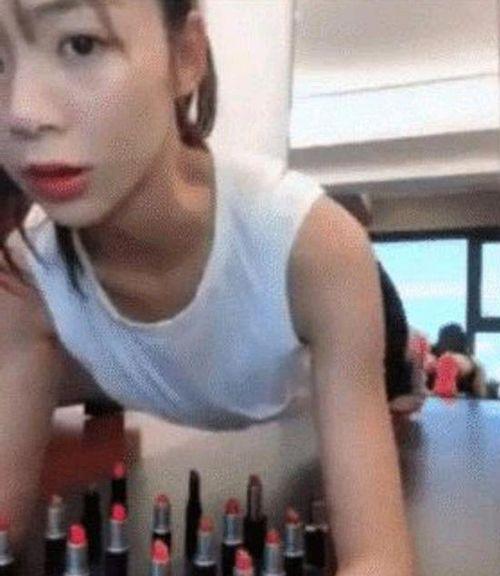 娱乐吃瓜酱在学校被打